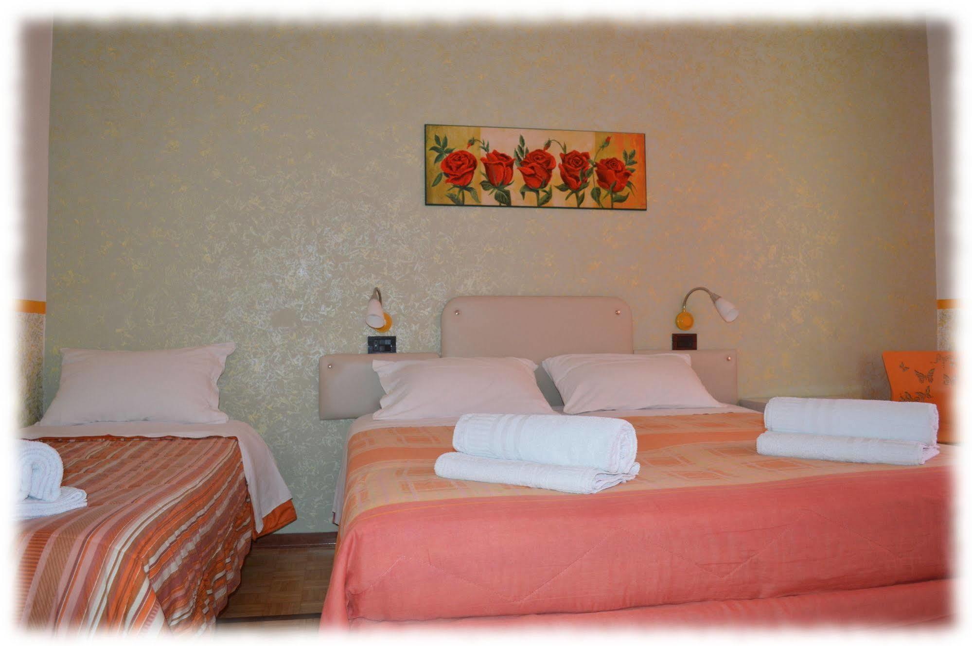 Hostel Josef Palermo Kültér fotó